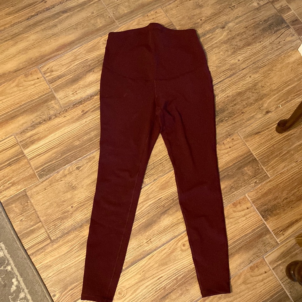 Old navy maternity leggings